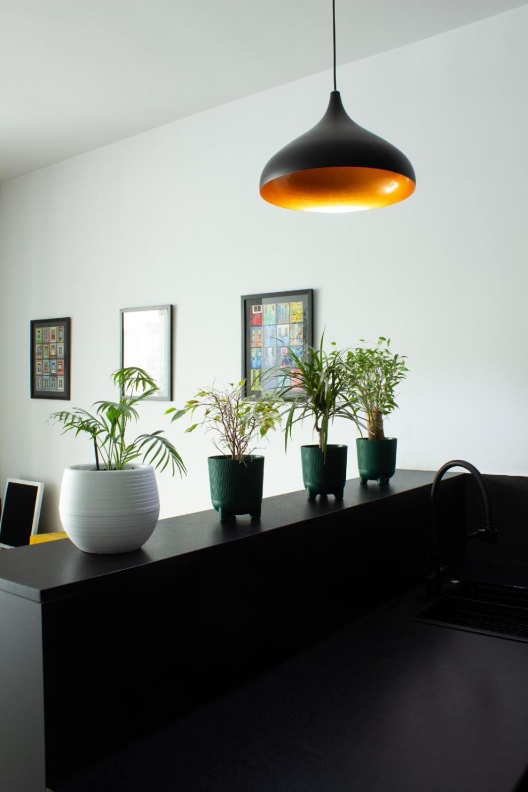 9Th And 6Th Floor Stylish Apartments With Mountainvista Bisjkek Eksteriør billede